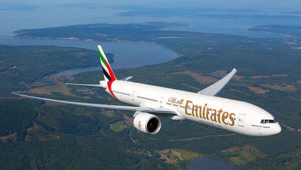 Emirates opens Dubai Air Show with €48bn aircraft purchase from Boeing